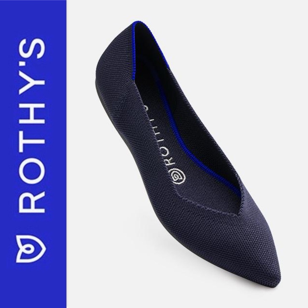 { Rothy’s } : The Point Flat in Maritime Navy